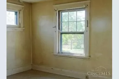 81 E Galbraith Road, Cincinnati, OH 45216 - Photo 11