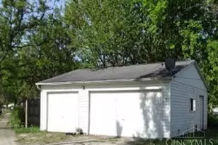 81 E Galbraith Rd, Cincinnati, OH 45216 - Photo 3