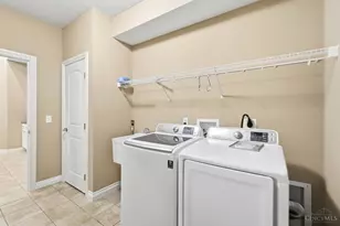 6839 Liberty Cir, Liberty Township, OH 45069 - Photo 35