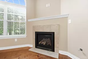 6839 Liberty Cir, Liberty Township, OH 45069 - Photo 9