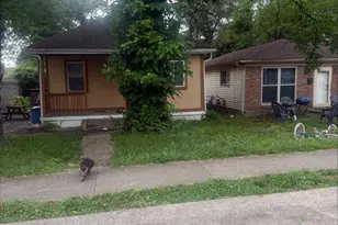 1373 Byrd Ave, Lincoln Heights, OH 45215 - Photo 1