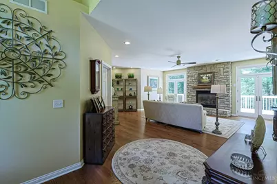 5905 Chancellor Lane, Hamilton Township, OH 45152 - Photo 7