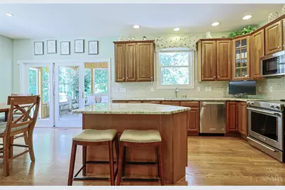 5905 Chancellor Lane, Hamilton Township, OH 45152 - Photo 21