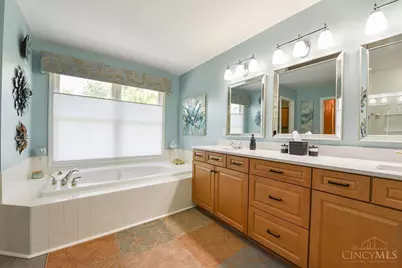 968 Palomar Drive, Miami Township, OH 45140 - Photo 25