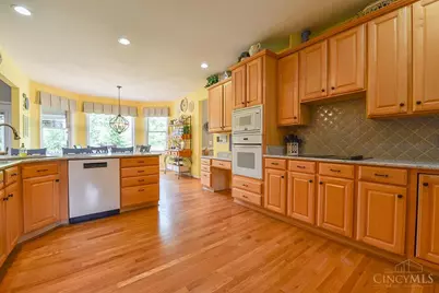 968 Palomar Drive, Miami Township, OH 45140 - Photo 13