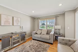 4351 Lighthouse Ln, West Chester, OH 45069 - Photo 3