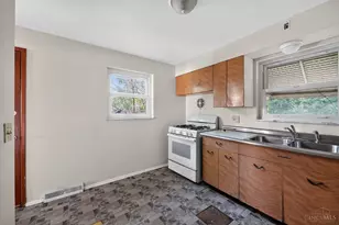 6633 Daly Rd, Cincinnati, OH 45224 - Photo 11