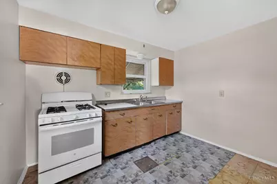 6633 Daly Road, Cincinnati, OH 45224 - Photo 13