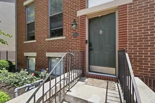 1008 John St, Cincinnati, OH 45203 - Photo 3