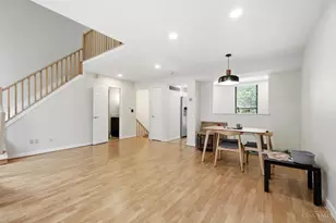 1008 John St, Cincinnati, OH 45203 - Photo 9