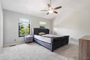 1008 John St, Cincinnati, OH 45203 - Photo 15