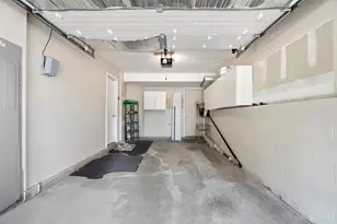 1008 John St, Cincinnati, OH 45203 - Photo 29