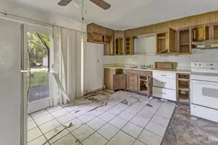 7505 Brock Dr, Blanchester, OH 45107 - Photo 5