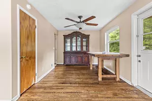 491 Lobob Ct, Delhi Township, OH 45205 - Photo 11