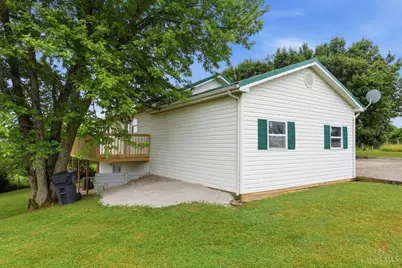 32 Pleasant View, Manchester, OH 45144 - Photo 5