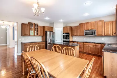 1481 Shaker Run Boulevard, Turtle Creek Township, OH 45036 - Photo 9