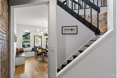 331 Milton Street, Cincinnati, OH 45202 - Photo 9