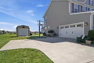 5901 Anmer Ct, Liberty Township, OH 45044 - Photo 3