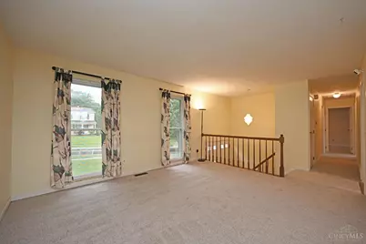 1676 Fellsmere Lane, Springfield Township, OH 45240 - Photo 9