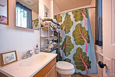 4232 Kirby Avenue, Cincinnati, OH 45223 - Photo 15