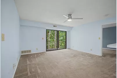 5981 Meadowcreek Drive #8, Miami Township, OH 45150 - Photo 9