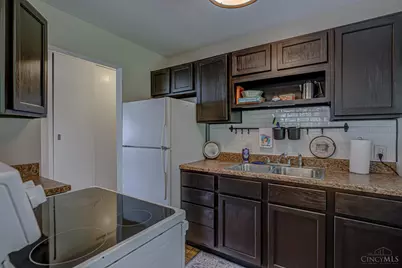 6627 Flagstone Court, Colerain Township, OH 45239 - Photo 13