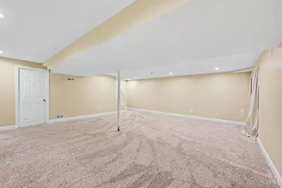 4716 Oakview Court, Liberty Township, OH 45011 - Photo 35