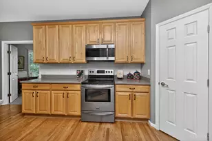 874 Augusta Blvd, Miami Township, OH 45140 - Photo 9