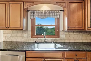 8303 Paddington Ct, West Chester, OH 45069 - Photo 19