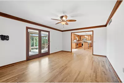 8303 Paddington Court, West Chester, OH 45069 - Photo 11