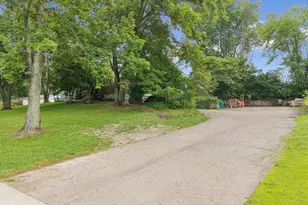 6592 St Rt 48, Goshen, OH 45122 - Photo 3