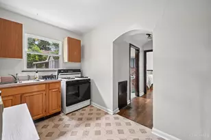 2251 Harrison Ave, Cincinnati, OH 45211 - Photo 11