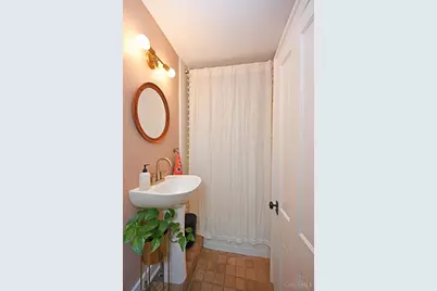 322 E 14th Street, Cincinnati, OH 45202 - Photo 35