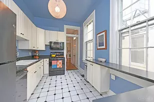 322 E 14th St, Cincinnati, OH 45202 - Photo 25