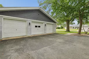 111 Beacon Hill Dr, Pike Township, OH 45154 - Photo 47