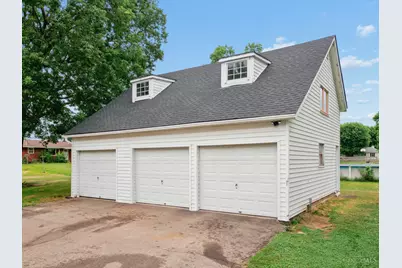 110 S Main Street, Saint Clair Township, OH 45011 - Photo 37