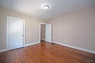 3955 Ardmore Ave, Cincinnati, OH 45229 - Photo 19