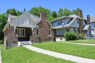 3955 Ardmore Ave, Cincinnati, OH 45229 - Photo 3