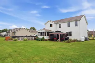 130 Willow Run Rd, Mount Orab, OH 45154 - Photo 5