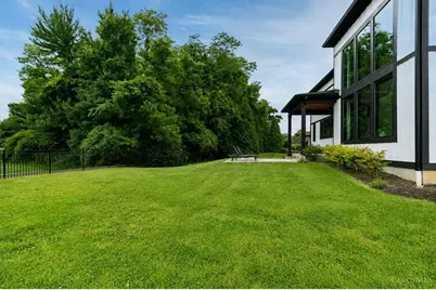 2058 Tall Pines Lane, Anderson Township, OH 45244 - Photo 9