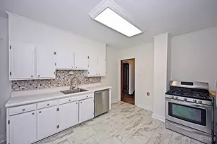 4652 Hamilton Ave, Cincinnati, OH 45223 - Photo 21