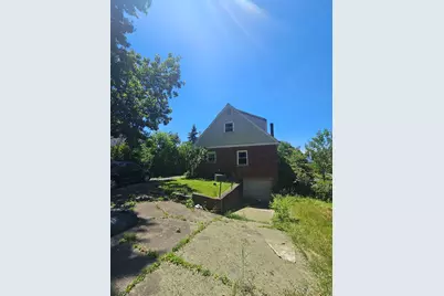 3920 Roswell Avenue, Cheviot, OH 45211 - Photo 5