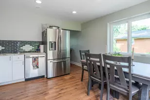 605 Mercury Dr, Union Township, OH 45244 - Photo 13