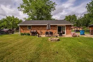 605 Mercury Dr, Union Township, OH 45244 - Photo 29