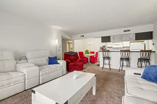 5769 Cheviot Rd, Cincinnati, OH 45247 - Photo 5