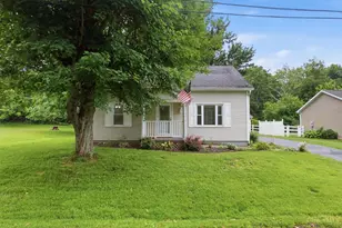 614 E Grant Ave, Georgetown, OH 45121 - Photo 1