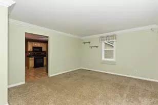 614 E Grant Ave, Georgetown, OH 45121 - Photo 11