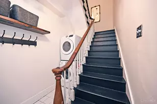 402 Liberty Hl, Cincinnati, OH 45202 - Photo 3