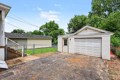 3742 Applegate Avenue, Cheviot, OH 45211 - Photo 15