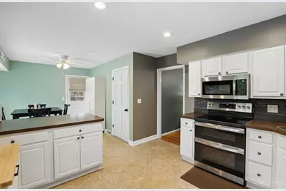 1570 Blueorchard Drive, Cincinnati, OH 45230 - Photo 11
